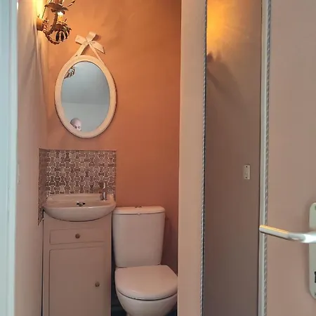 Authentic House Entier 1920's House, For Groups, Metro Line 7 Station Porte D'ivry Párizs