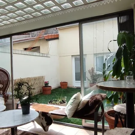 Casa vacanze Authentic House Entier 1920's Metro Line 7 For Groups