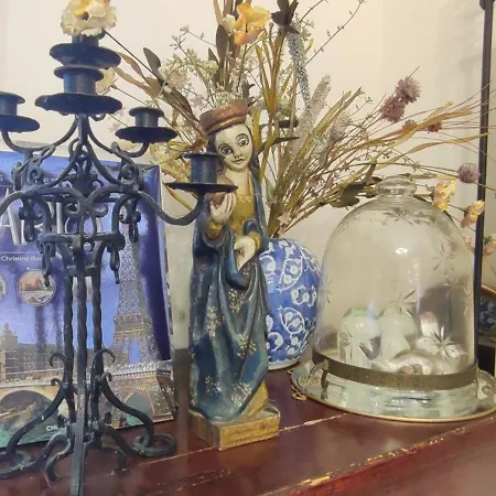 Authentic House Entier 1920's House, For Groups, Metro Line 7 Station Porte D'ivry Vakantiehuis *