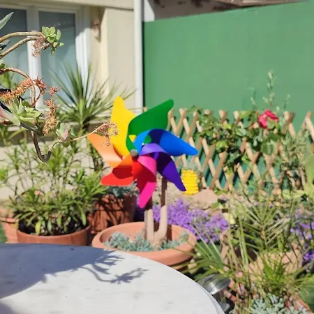 Authentic House Entier 1920's House, For Groups, Metro Line 7 Station Porte D'ivry * Párizs