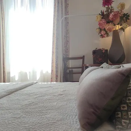 Authentic House Entier 1920's House, For Groups, Metro Line 7 Station Porte D'ivry * Párizs