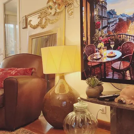 Authentic House Entier 1920's House, For Groups, Metro Line 7 Station Porte D'ivry *